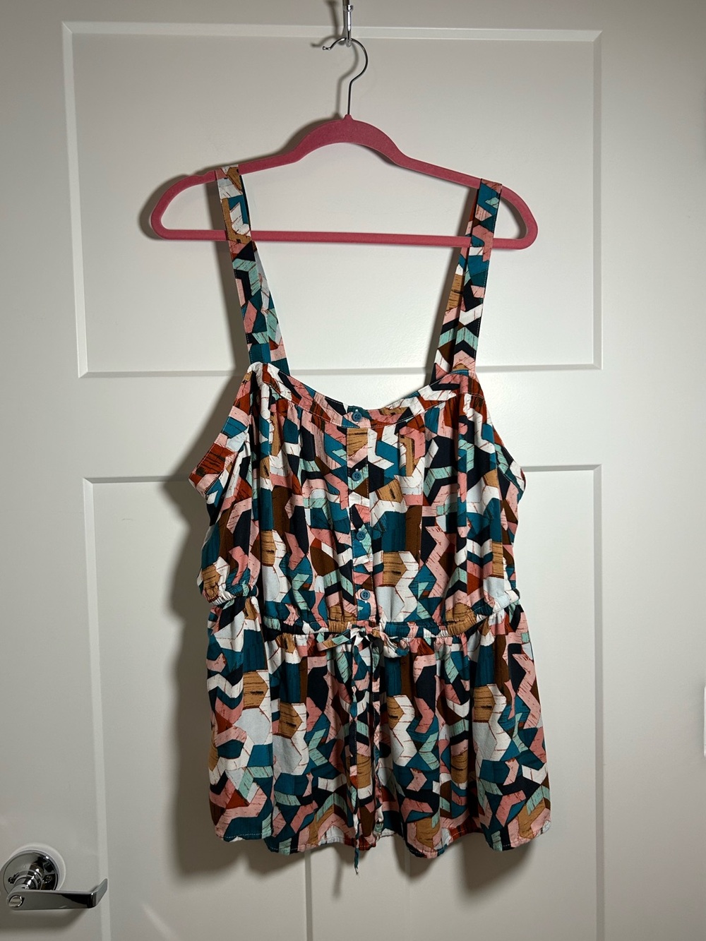 Lane Bryant plus size tank top sleeveless top - Picture 3 of 11